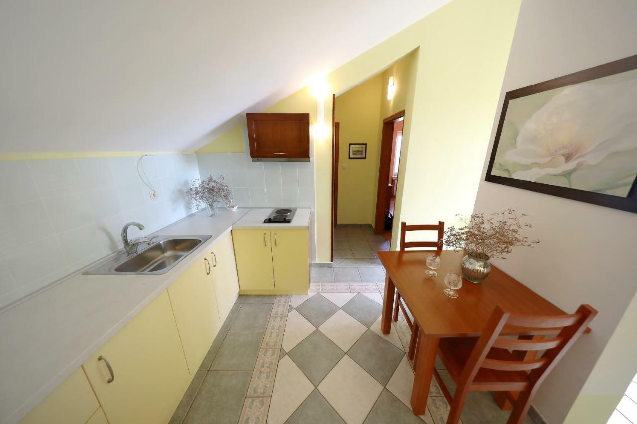 Apartments Villa Marnii Kozino Luaran gambar