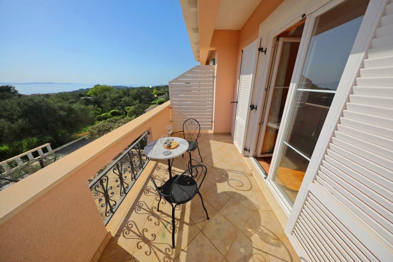 Apartments Villa Marnii Kozino Luaran gambar