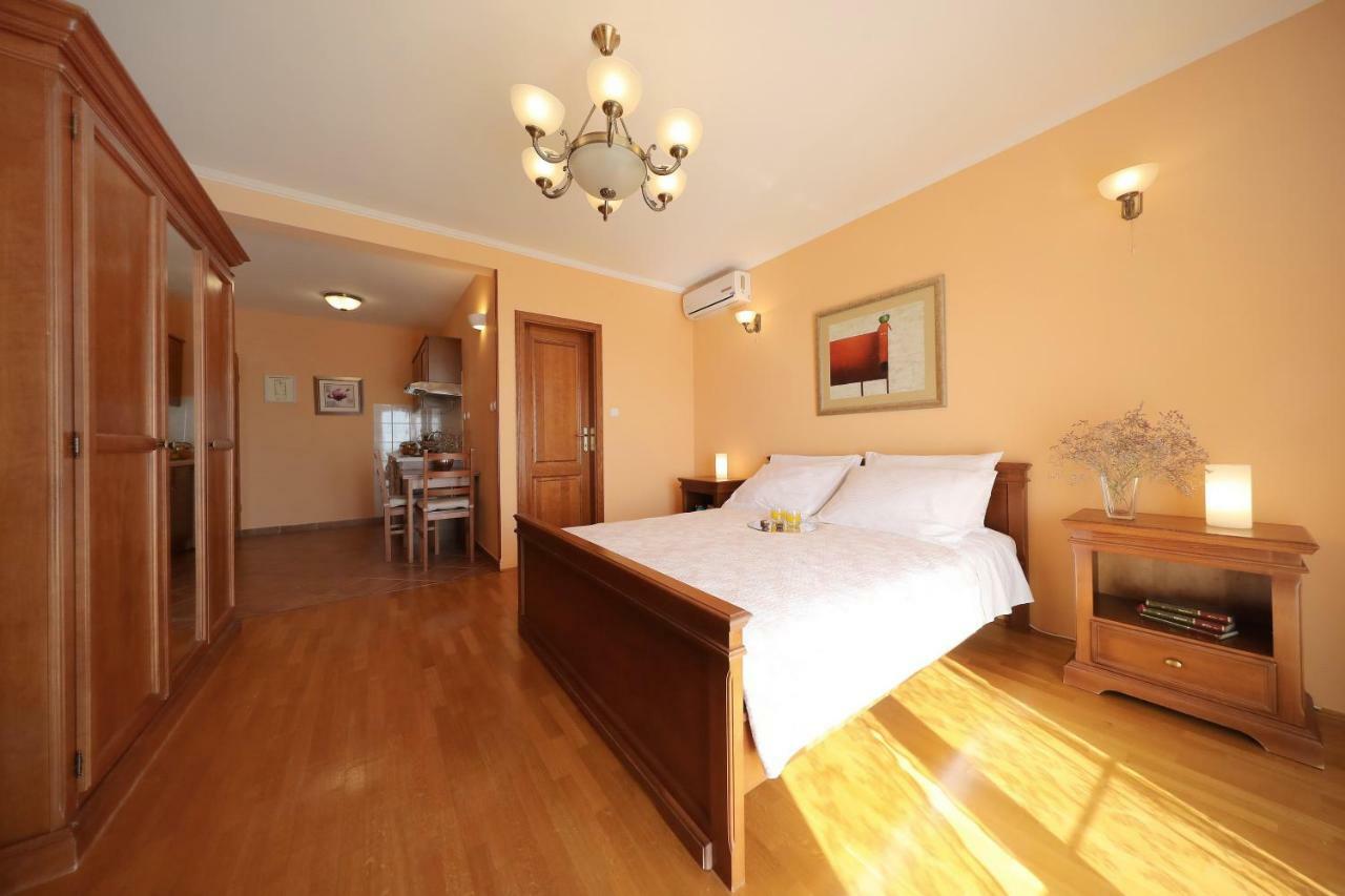 Apartments Villa Marnii Kozino Luaran gambar