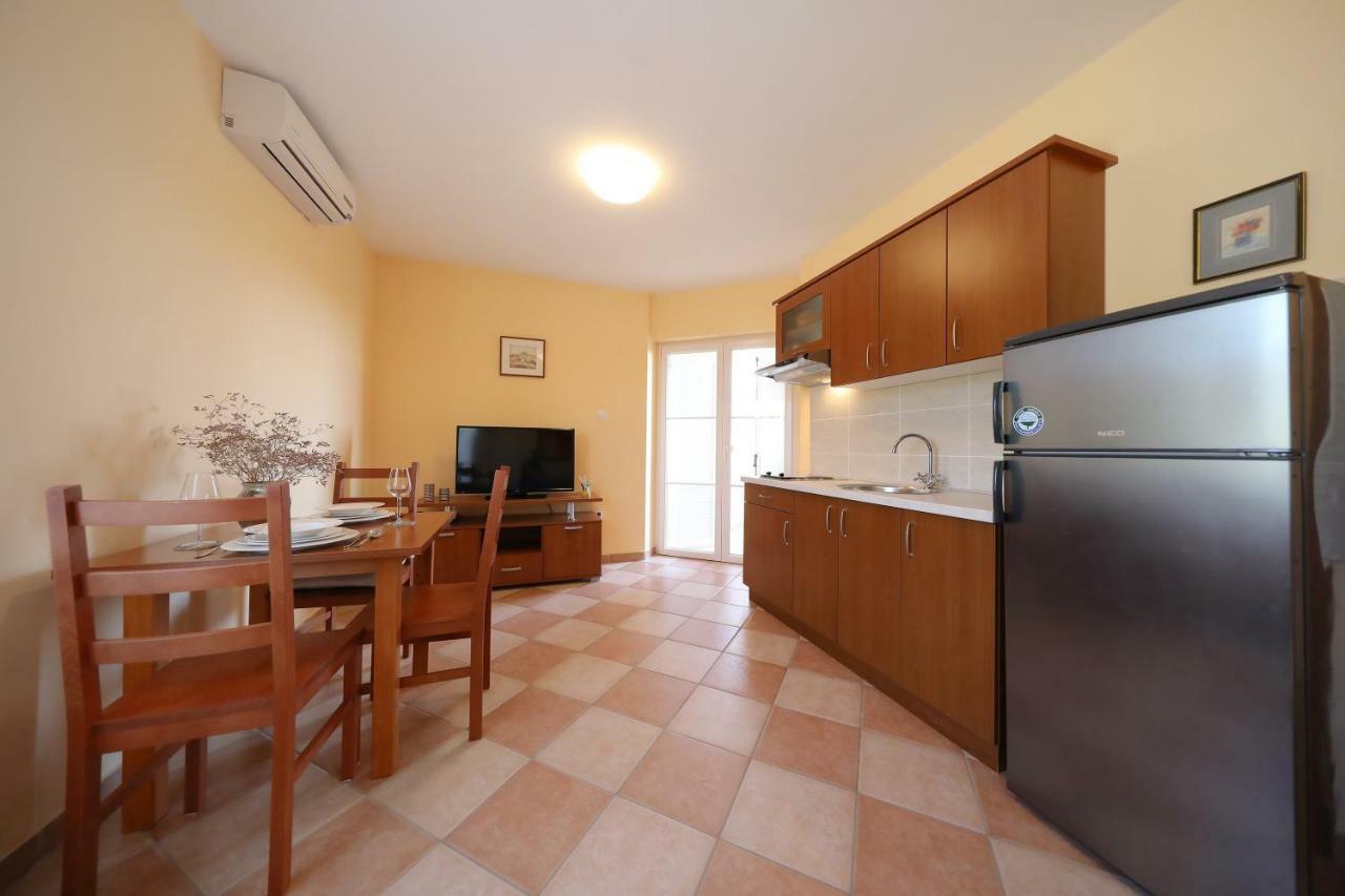 Apartments Villa Marnii Kozino Luaran gambar